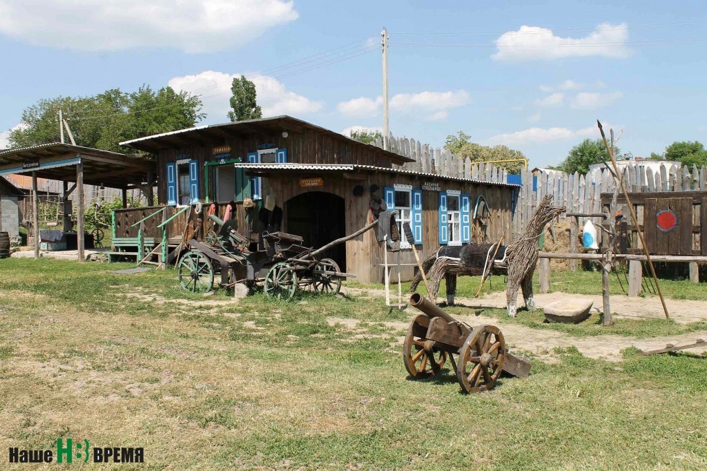 «Казачья усадьба» в хуторе Пухляковском.