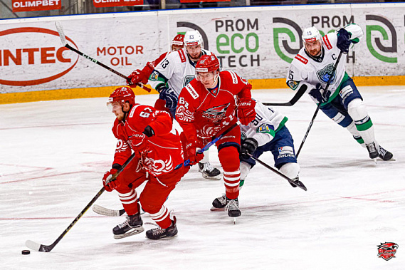 Хоккеисты «Ростова» уступают в последнем матче домашней серии
