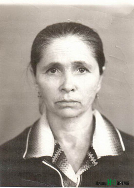 Екатерина Ильинична ЛАЗУТКИНА. Фото из архива семьи Низовкиных.