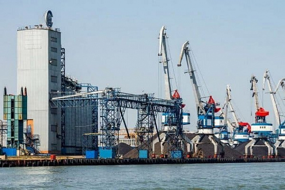 В Азовском порту построят новый терминал