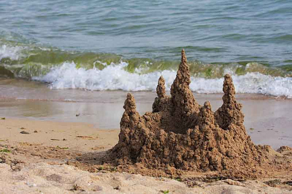 Стройте замки из песка