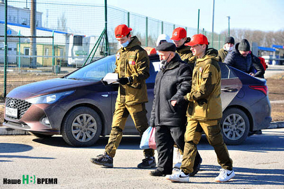 За сутки через границу в Ростовскую область прибыли еще 12,5 тысячи человек