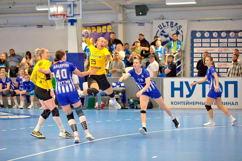 Гандболистки «Ростов-Дона» на выезде обыграли новороссийскую «Черноморочку» Гандболистки «Ростов-Дона» на выезде обыграли новороссийскую «Черноморочку» - Новости, 06.11.2025