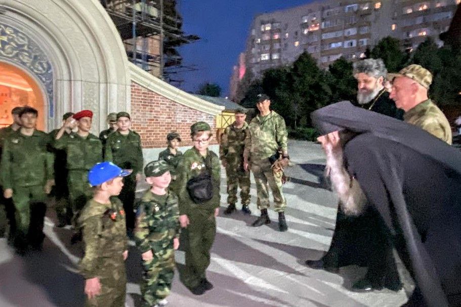Герой Советского Союза инок Киприан посетил ростовский храм