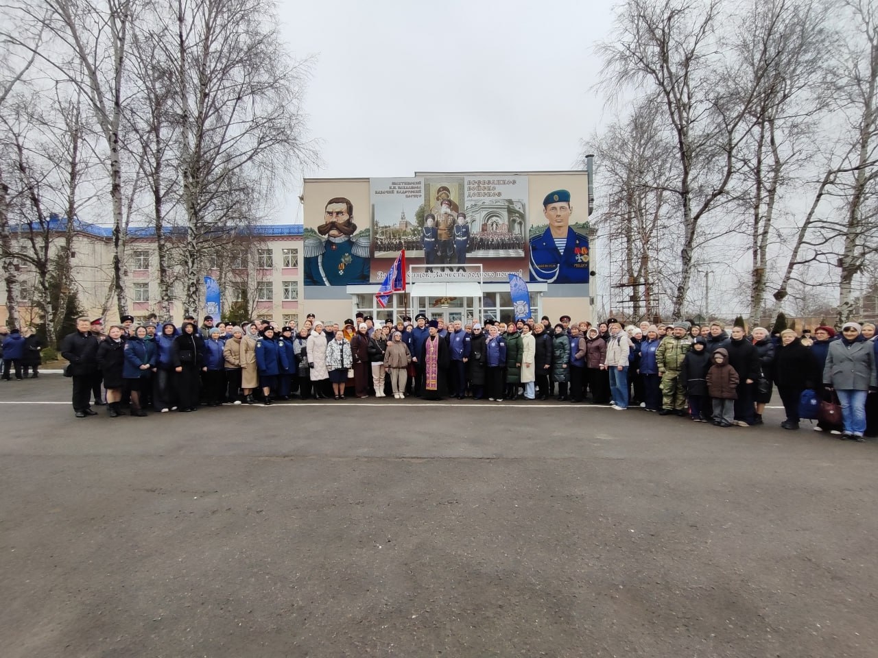 В городе Шахты открыли мурал с портретами казаков-героев - Новости, 06.03.2026