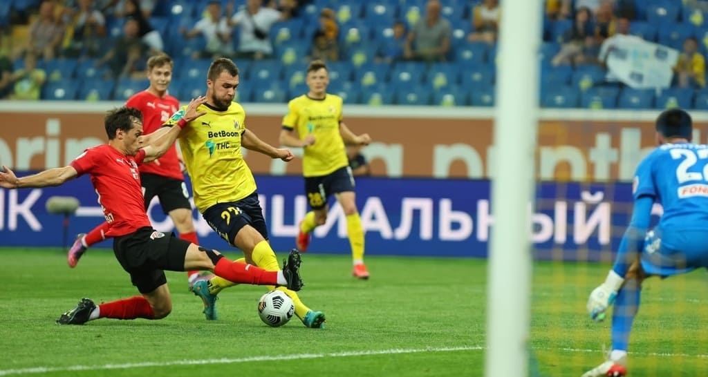 ФК «Ростов» победил в первом домашнем матче сезона