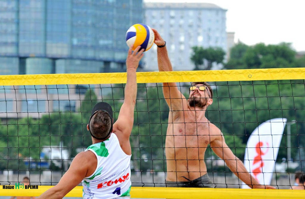 В Ростове проходит Всероссийский фестиваль пляжного волейбола