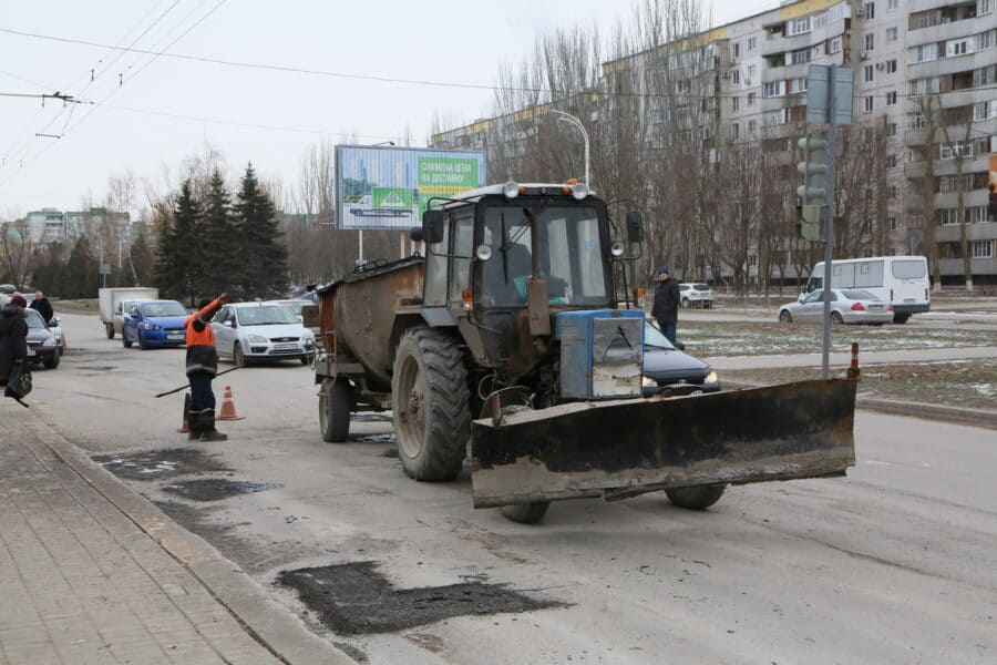 Автомобилисты Волгодонска жалуются Президенту на плохое состояние дорог