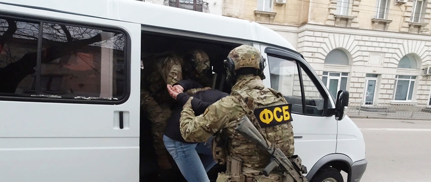 На Дону – новые задержания. Силовики пришли в областной минсельхозпрод и в администрацию Миллеровского района - Новости, 25.07.2025