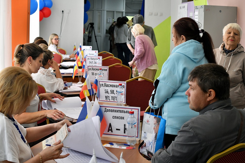 Число избирателей проголосовавших на выборах донского губернатора, продолжает расти - Новости, 14.09.2025