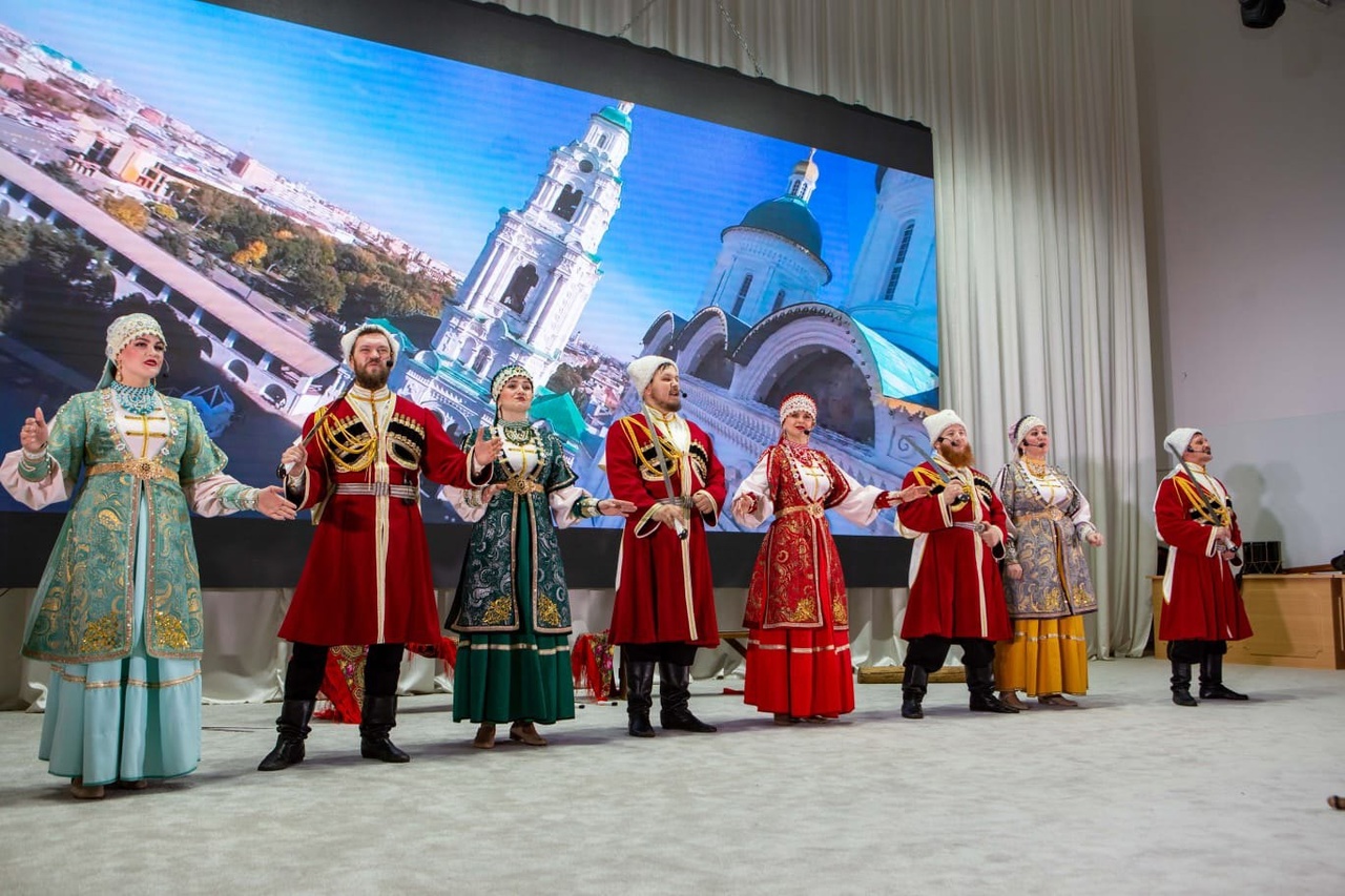 Элистинская и Волгодонская епархии организовали благотворительный концерт