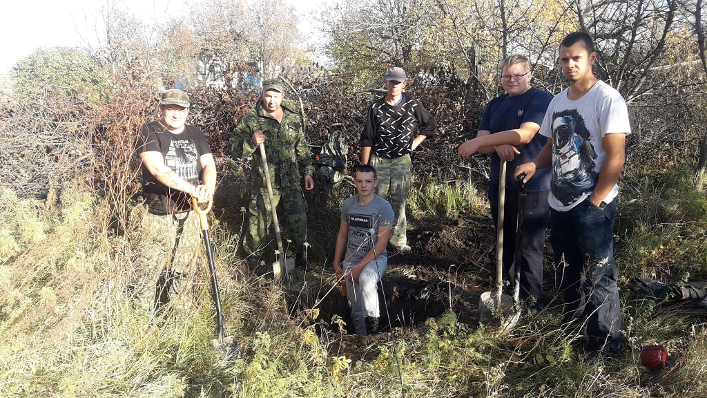 Авангард обливская. Авангард поисковый отряд Ростовская область. Валентина Лымарева поисковый отряд Авангард Обливского района. Лесники Обливская.