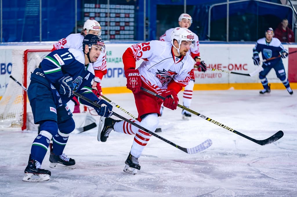 Хоккеисты «Ростова» уступают соперникам из Сибири