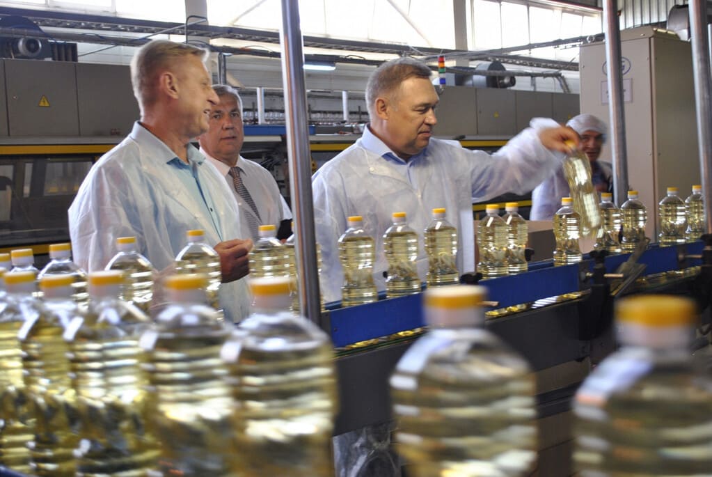 В Ростовской области планируют побить прошлогодний рекорд по производству подсолнечного масла