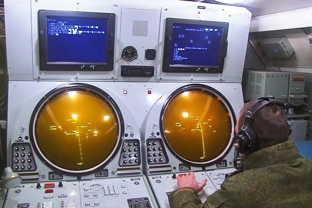 Украинские беспилотники попытались атаковать Каменский район Ростовской области - Новости, 19.11.2025