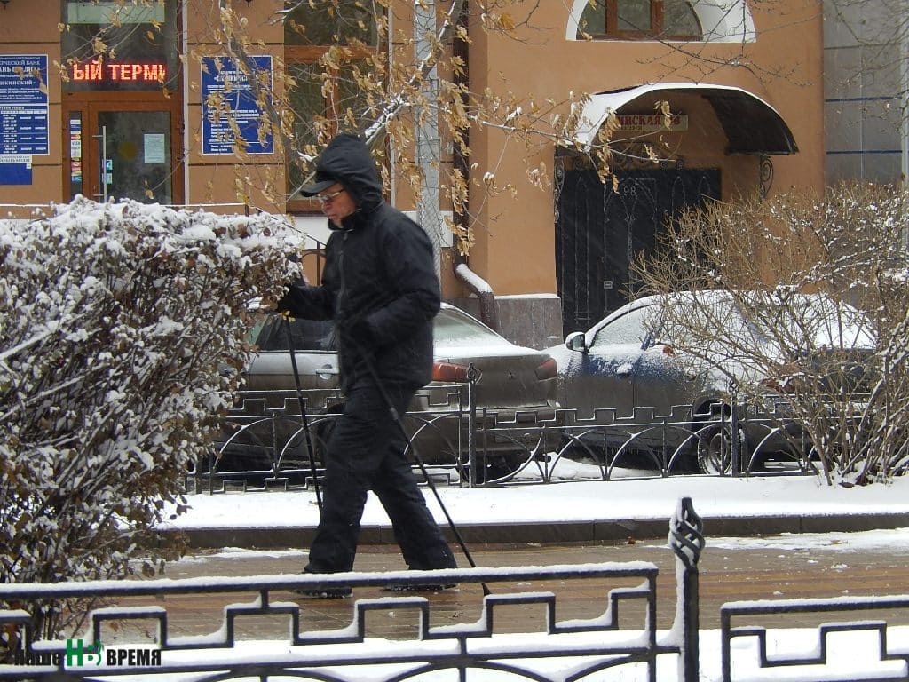 «А снег повалится, повалится…»