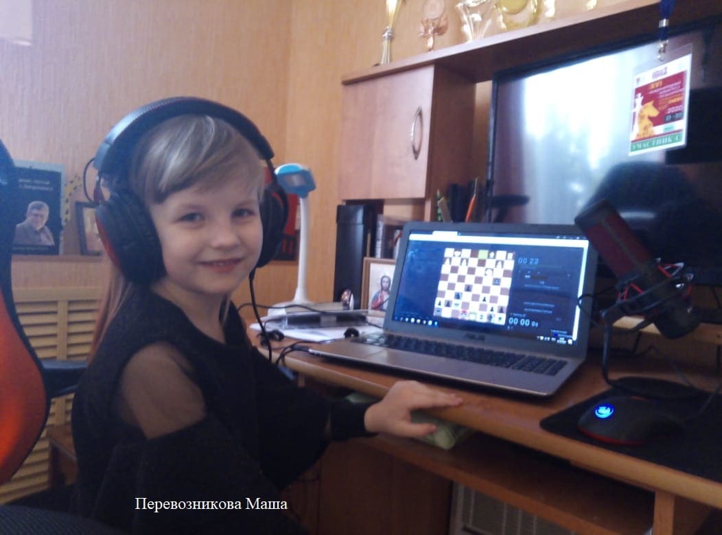 Сальские юниоры стали призерами всероссийского командного интернет-турнира по шахматам