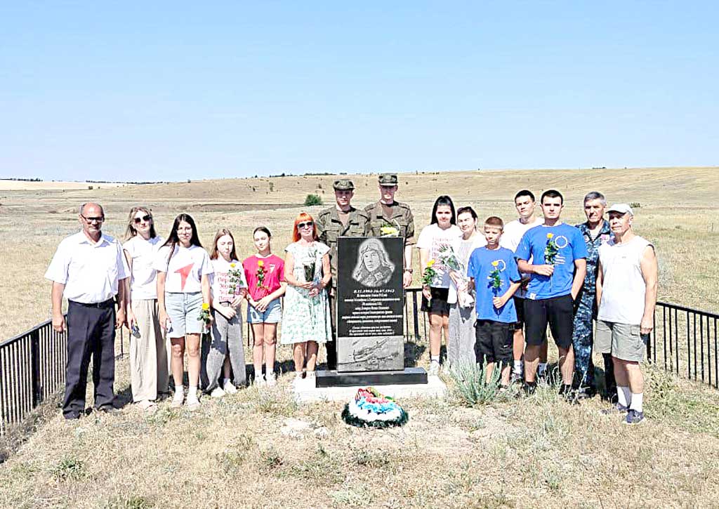 В Морозовском районе почтили память первых героев Сталинградской битвы