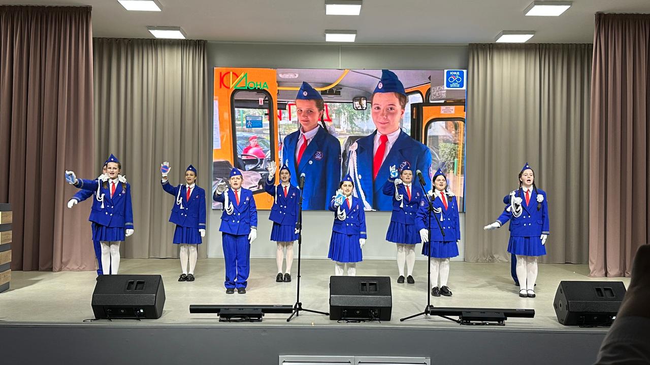 В Ростове-на-Дону привечали лучшие отряды ЮИД Дона - Новости, 19.11.2025