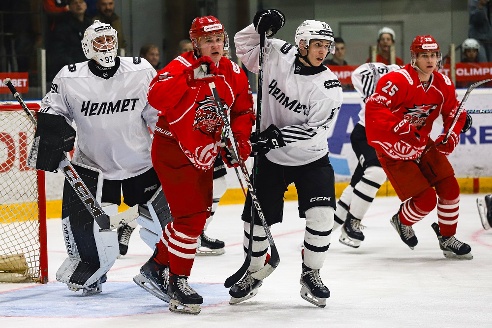 Хоккеисты «Ростова» двумя матчами завершили удачную домашнюю серию - Новости, 01.11.2025