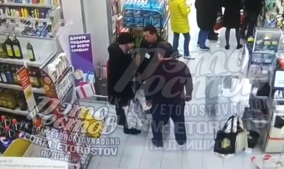В Ростове полиция разыскивает стрелявшего в ТЦ «Орбита»