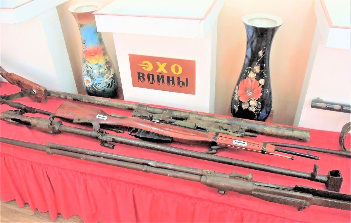 Экспозиции по военной тематике Большекрепинской школы высоко оценили на конкурсе музеев "Мы помним", проведенном "Нашим временем", они обновятся тематикой СВО Экспозиции по военной тематике Большекрепинской школы высоко оценили на конкурсе музеев "Мы помним", проведенном "Нашим временем", они обновятся тематикой СВО