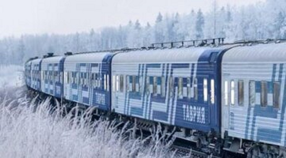 Из-за непогоды на территории Ростовской области задерживаются в пути девять поездов дальнего следования