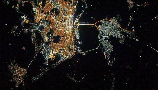 В сети появилось изображение ночного Ростова из космоса