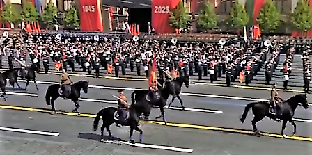 На Параде и «Ярсы», и кони - Новости, 09.05.2025