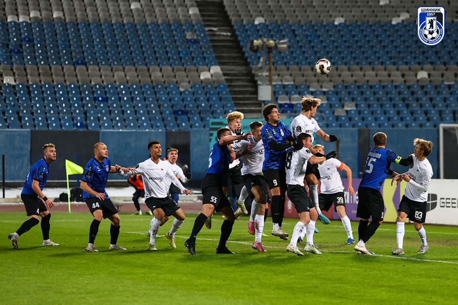 Пятое поражение подряд. Песчанокопская «Чайка» уступила на выезде Пятое поражение подряд. Песчанокопская «Чайка» уступила на выезде - Новости, 18.11.2025