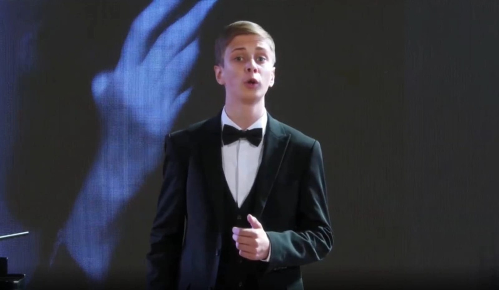 Юный певец из Ростова стал дипломантом международного конкурса