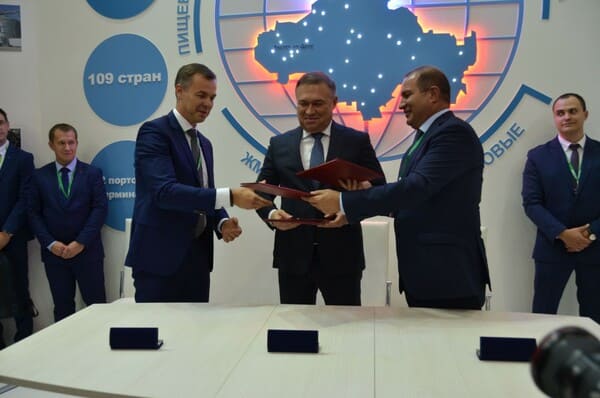 Подписан договор о строительстве зернового терминала в морском порту Азова