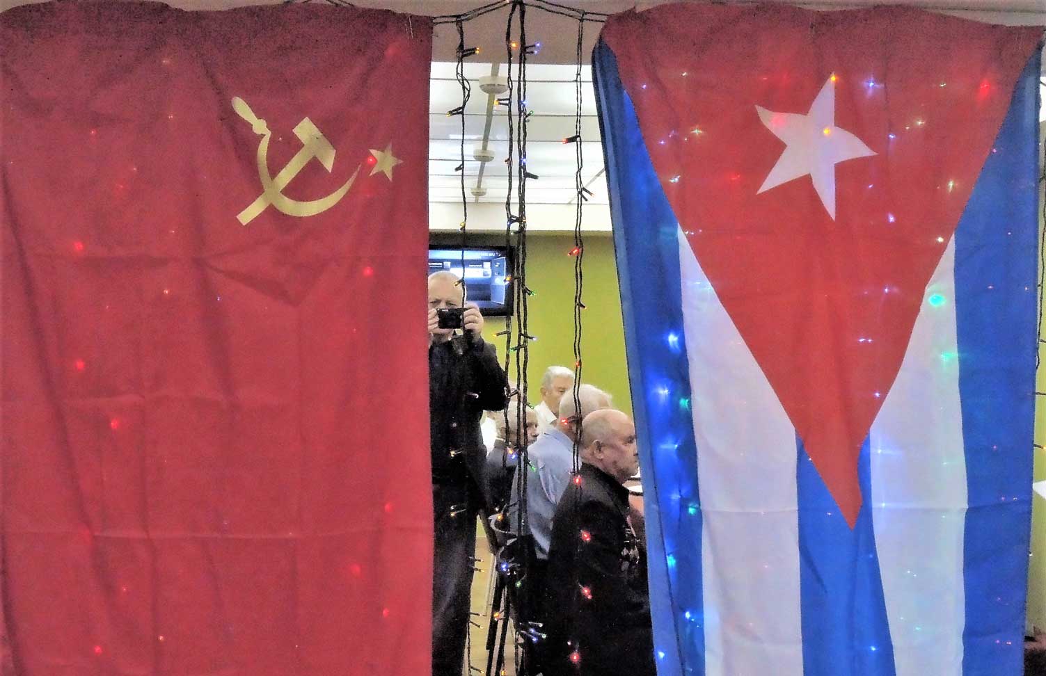 Сегодня донские воины-интернационалисты отметили кубинский праздник