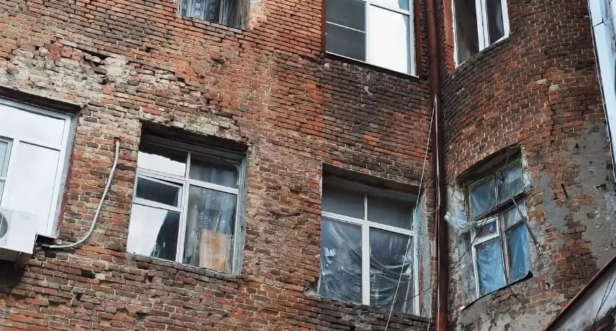 В Пролетарском районе Ростова ждут сноса 10 аварийных домов