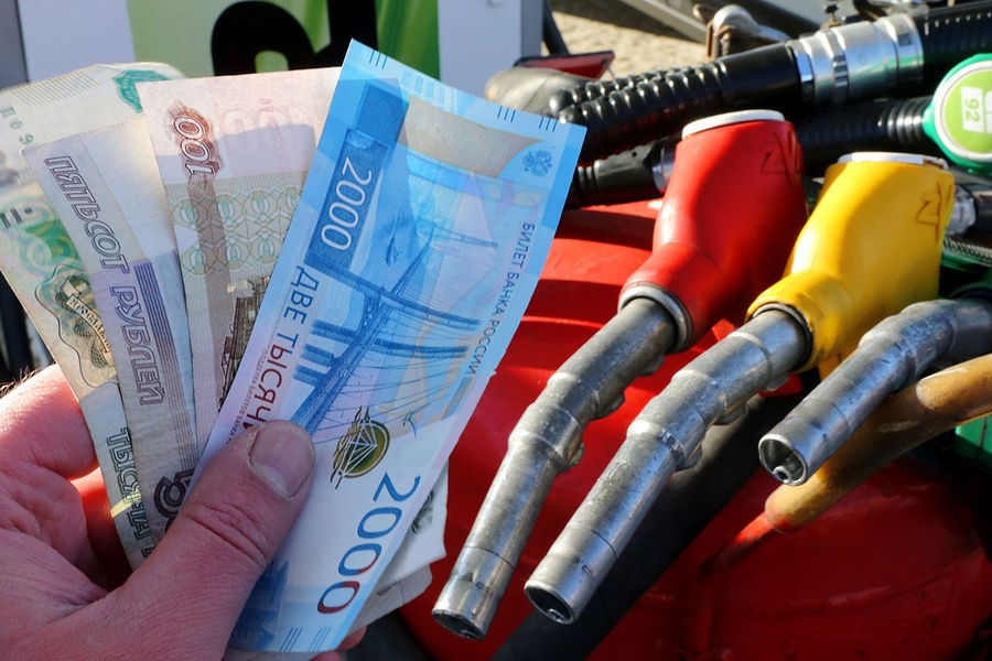В Ростовской области снова начался рост цен на бензин и дизтопливо
