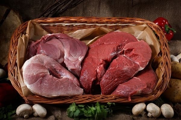Цимлянские мясники трансформировали свинину в говядину 