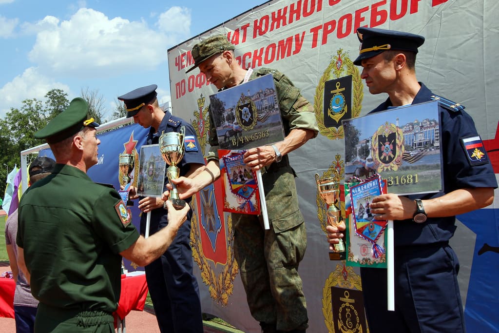 В Ростове завершился чемпионат ЮВО по офицерскому троеборью