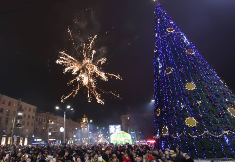 В Новогоднюю ночь в Ростове ограничат проезд по Большой Садовой