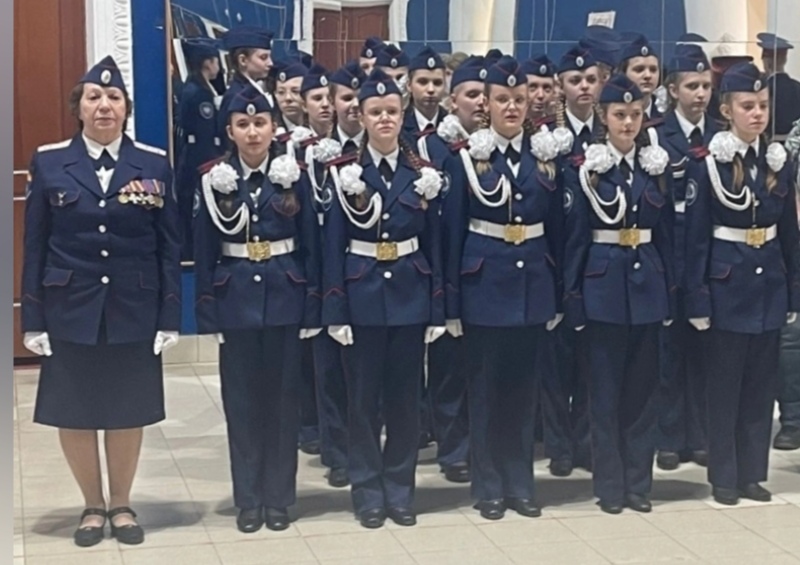 Белокалитвинские кадеты приняли на себя обязательства жить по чести и совести 