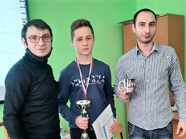 Донская команда успешно выступила на турнире Федерации шахбокса России