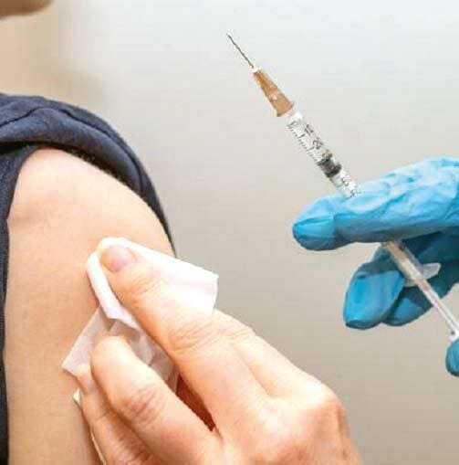 Прививку от COVID-19 собираются сделать обязательной