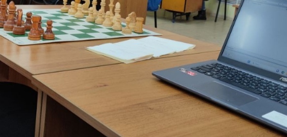 В Новочеркасске стартовал массовый турнир по шахматной классике