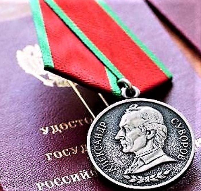Митрополит Кирилл поддержал инициативу казаков по канонизации Суворова