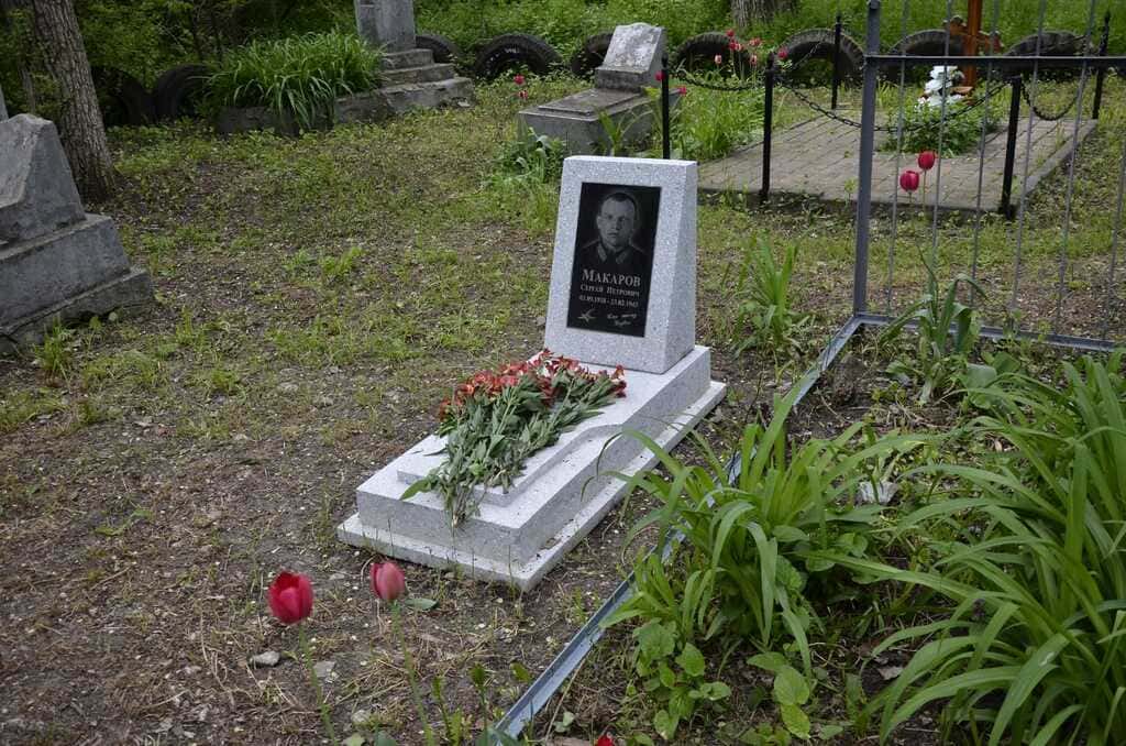 В Батайске почтят память легендарного летчика Сергея Макарова