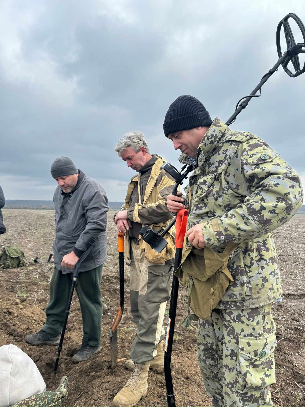 Донские поисковики посвятили «Вахту Памяти» Дню народного единства - Новости, 02.11.2025
