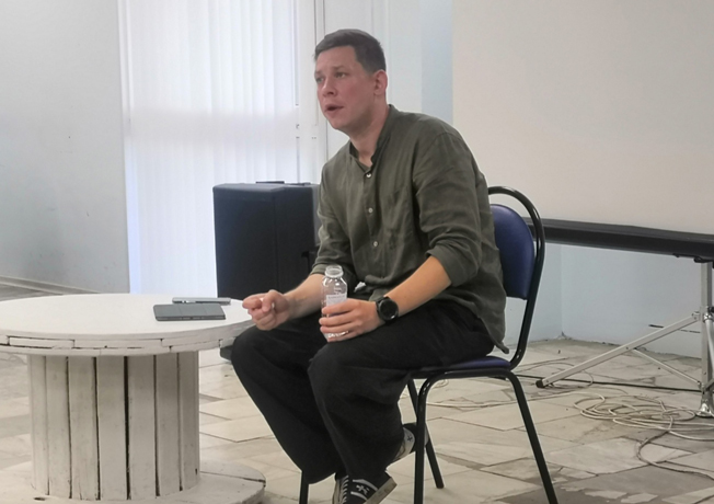 В Ростове прочли лекцию  «Зачем нам в жизни люди» 