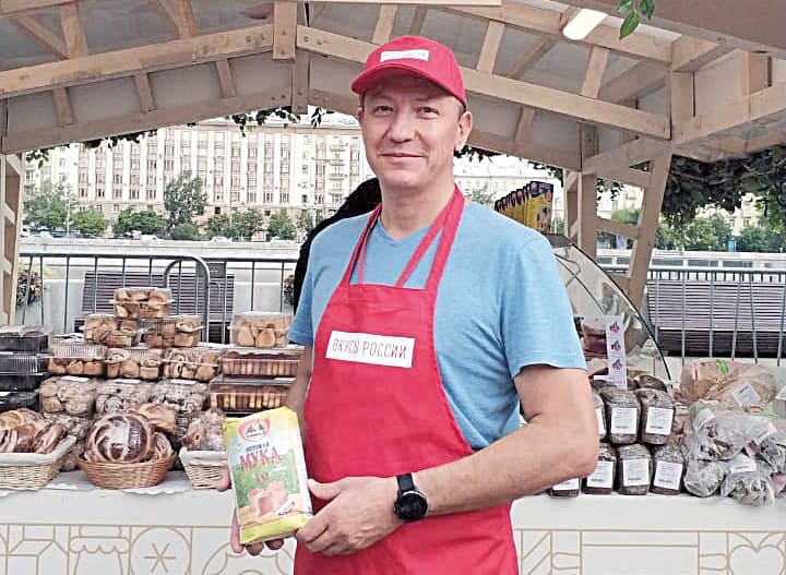 Анатолий ЖЕЛЕЗНЫЙ – один из амбассадоров кампании Россельхозбанка в поддержку аграриев.