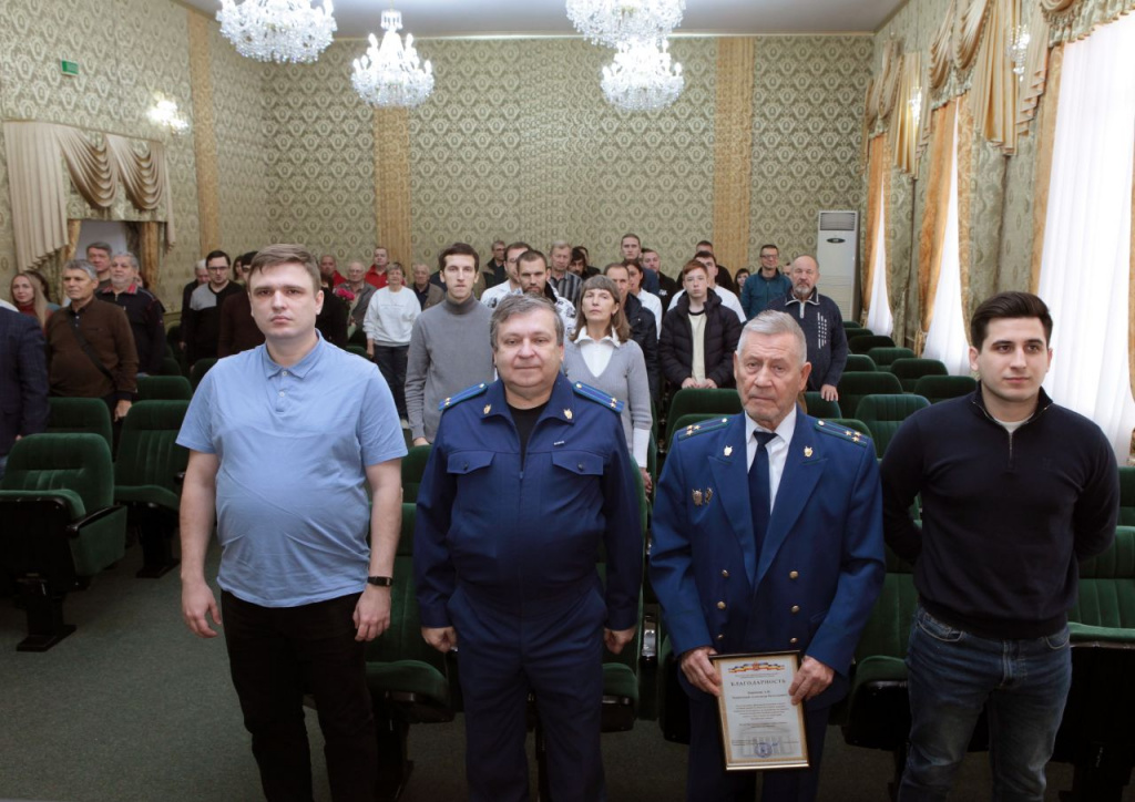 photo_2025-12-01_09-31-48.jpg photo_2025-12-01_09-31-48.jpg