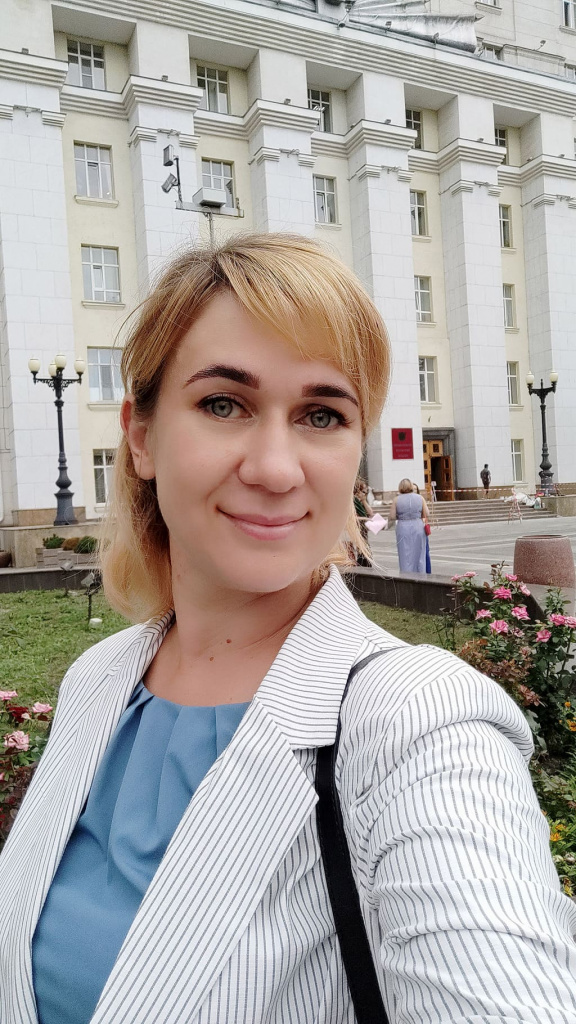 Валентина ПЫТИНА – связующее звено между родителями и школой. Валентина ПЫТИНА – связующее звено между родителями и школой.