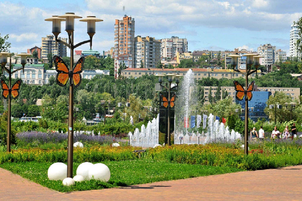 Зеленый каскад Левобережный №6.jpg Зеленый каскад Левобережный №6.jpg